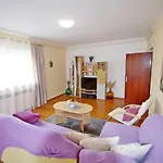 Suzi Valdebek Appartamento Pola