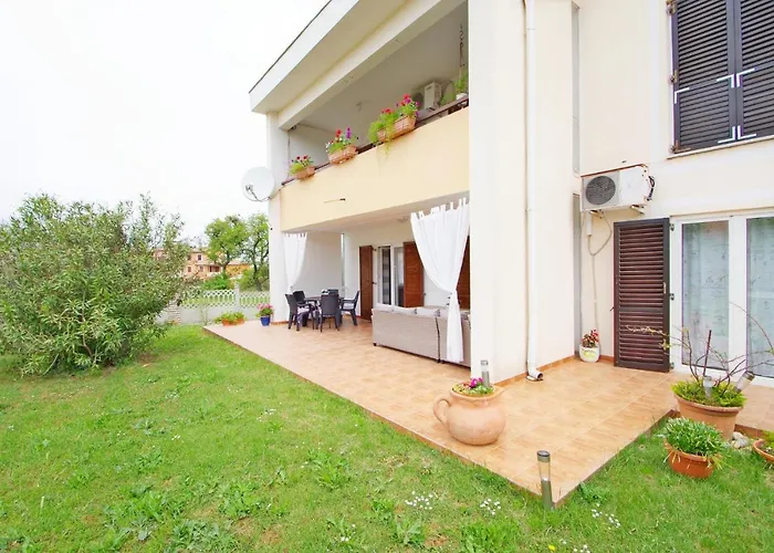 Suzi Valdebek Πούλα