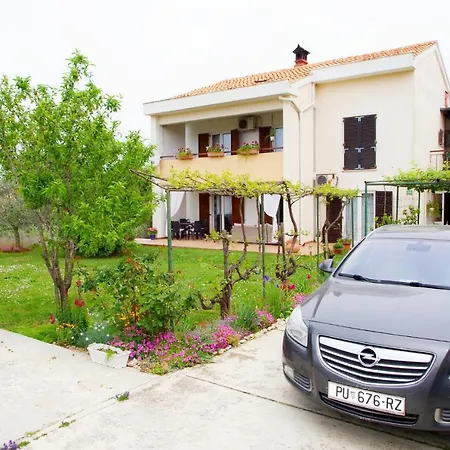 شقة Suzi Valdebek *